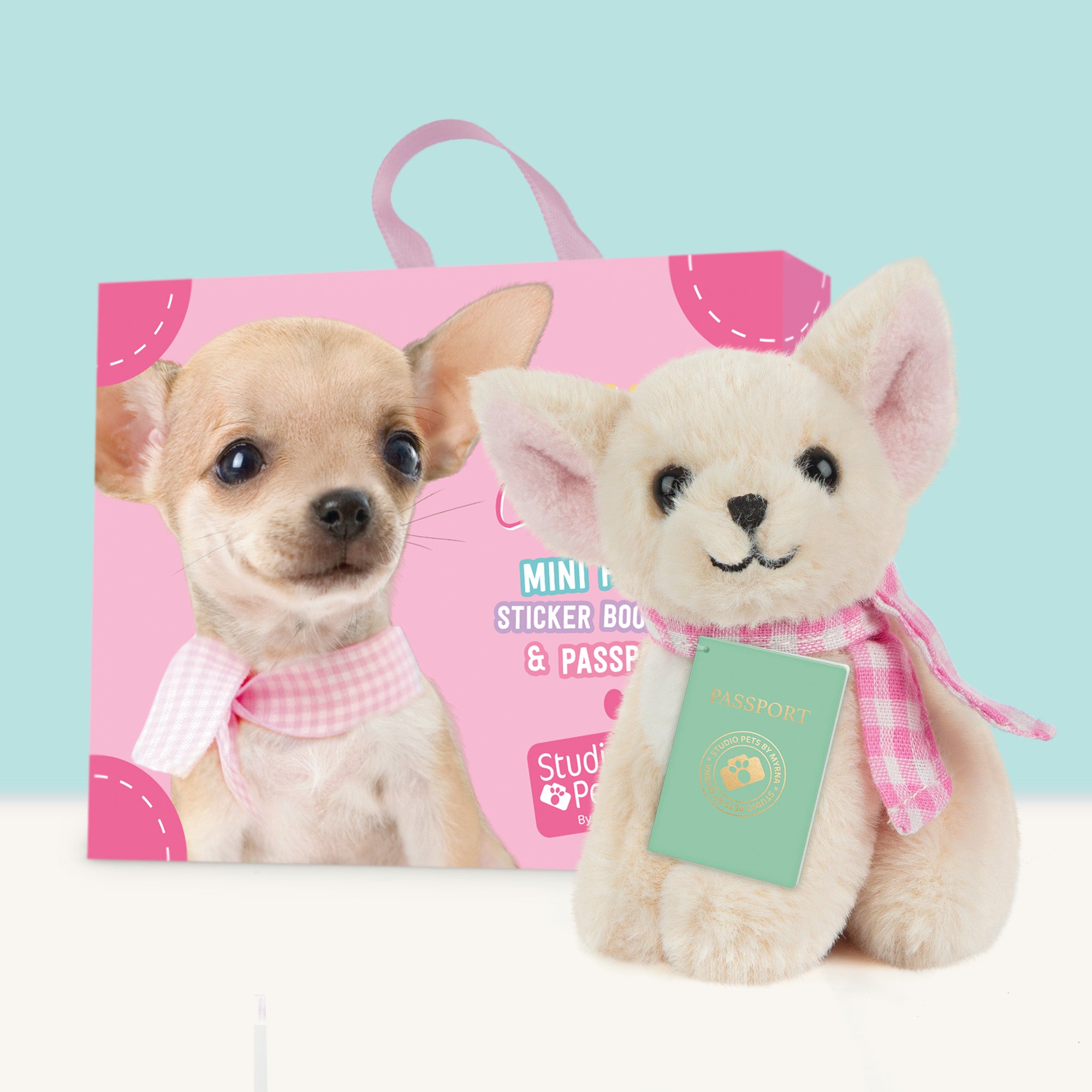 Mini Hondenknuffeltje Pinkie met Koffertje - Jouw Schattige Chihuahua pluche puppy!