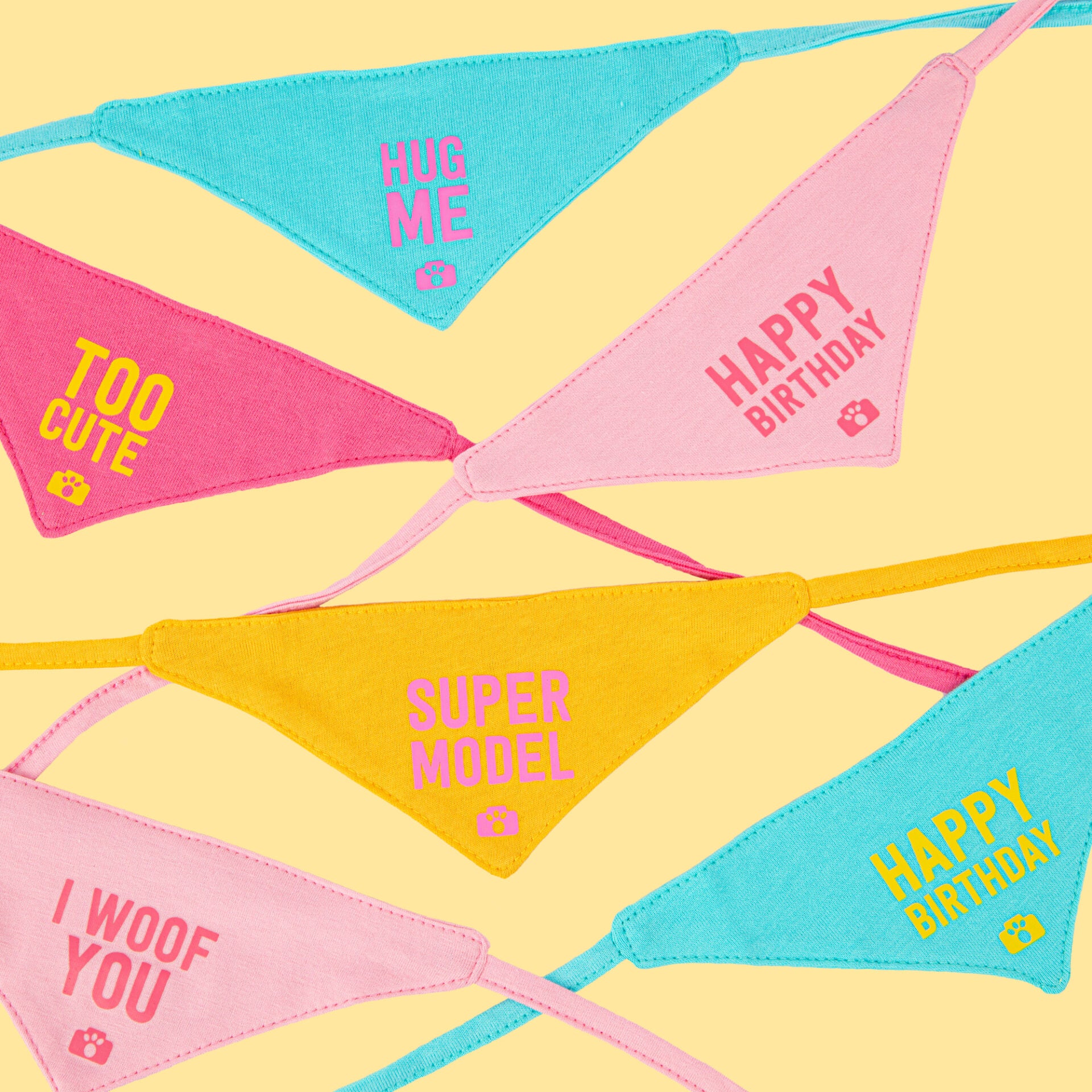 Bandana 'Happy Birthday'- Roze